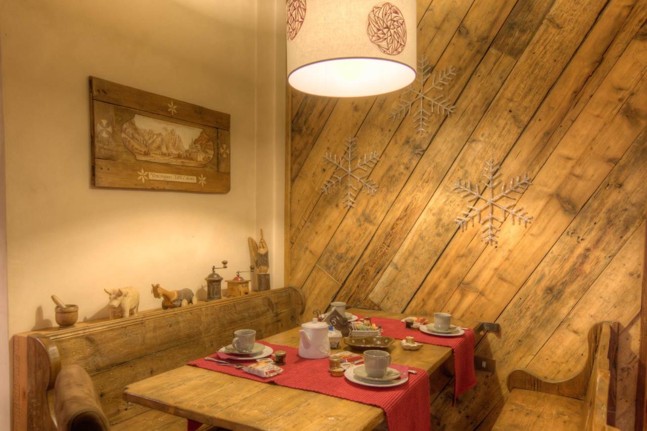 B&B Residence Checrouit Courmayeur Exteriör bild